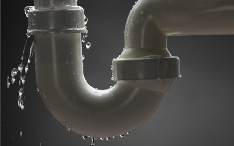 Reparación fuga agua hogar