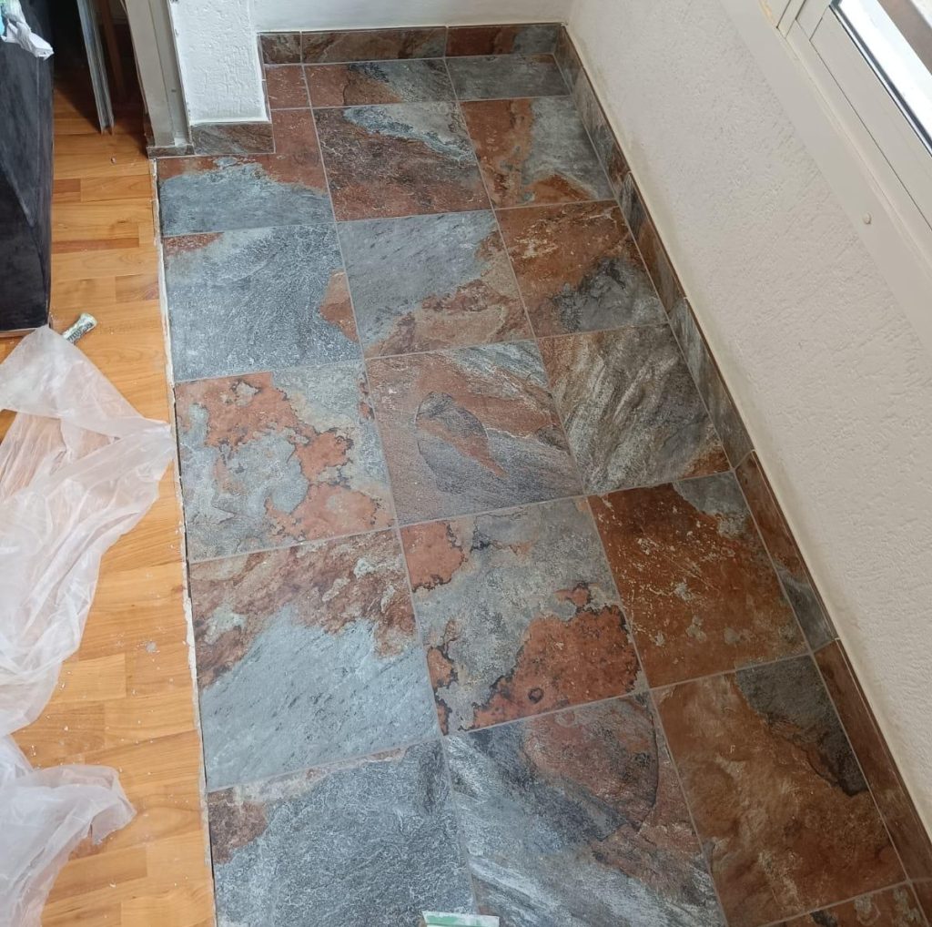 Reforma cocina suelo de flores finalizado